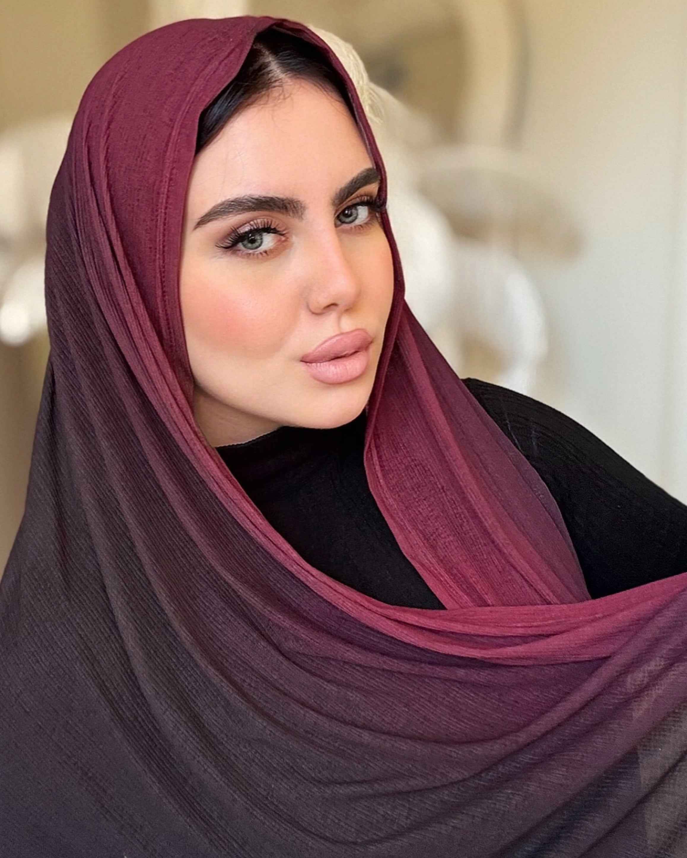 Burgundy to Black (kuwaiti)