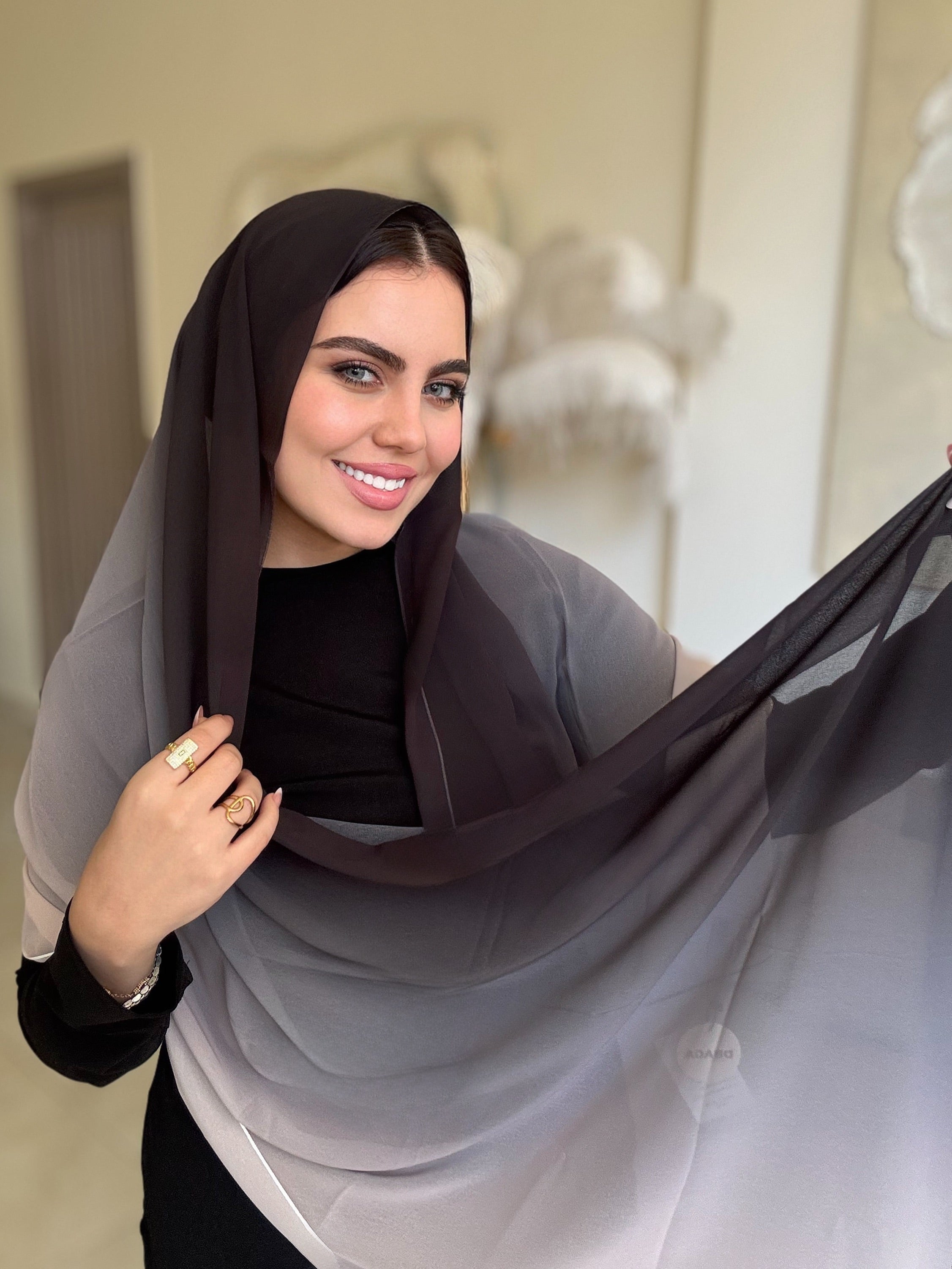 Rose to black (Chiffon)