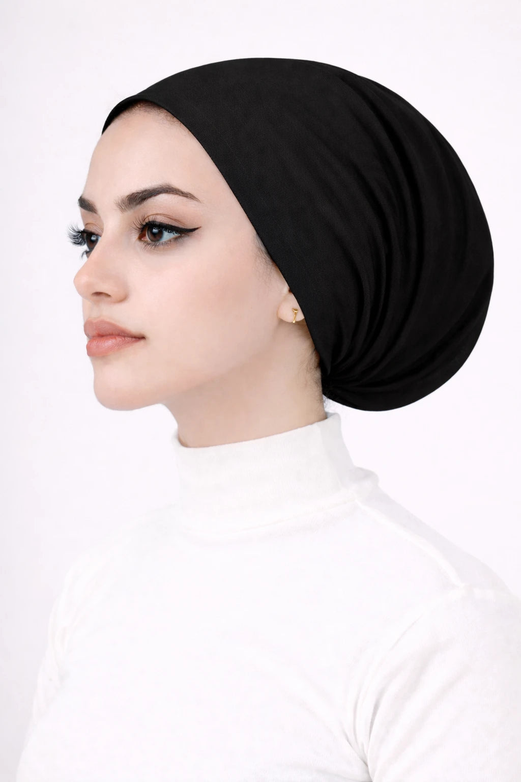 Black (Closed)
