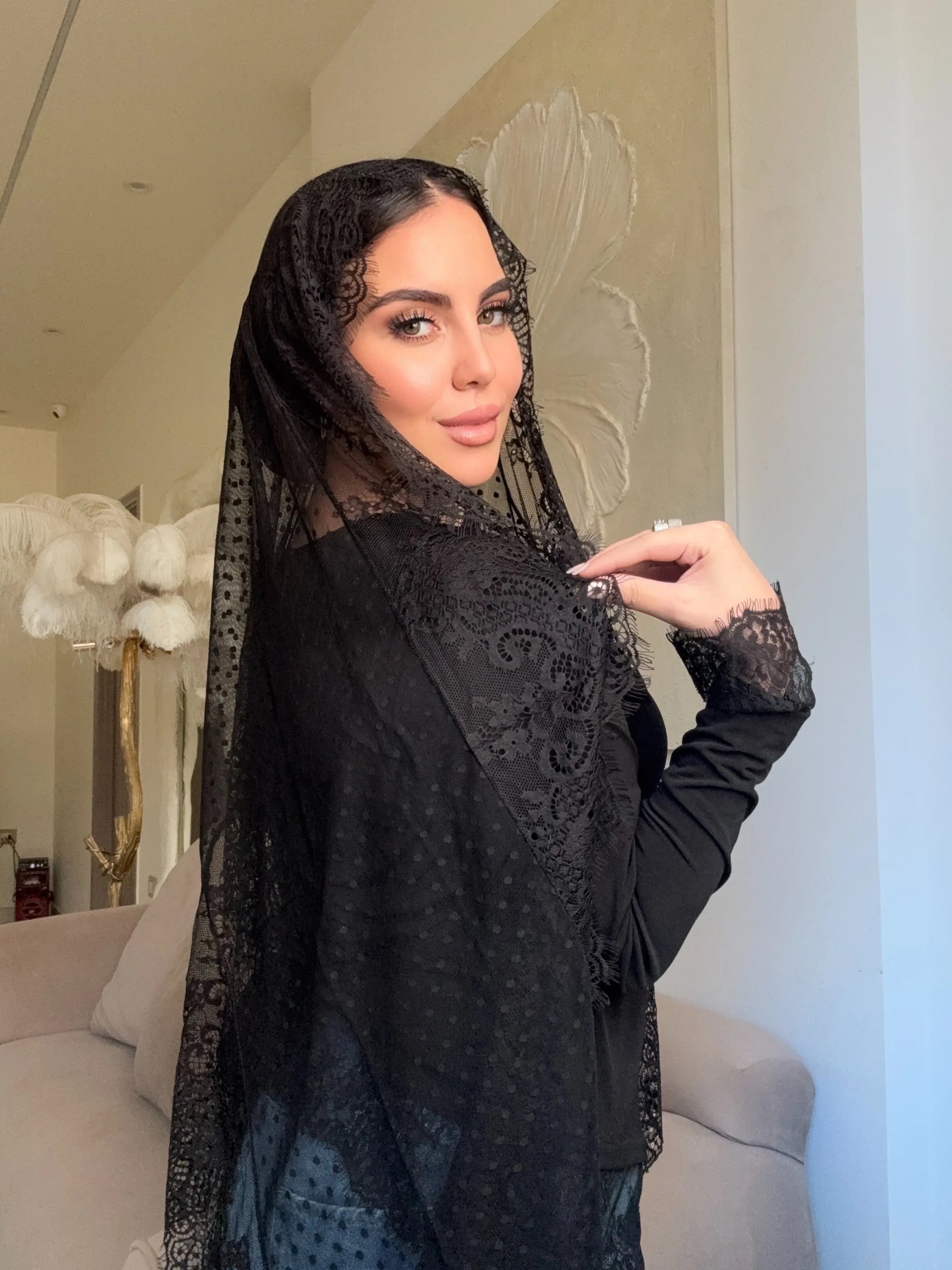 Snow Lace (black )2