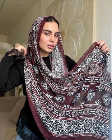 Burgundy Heritage (chiffon)