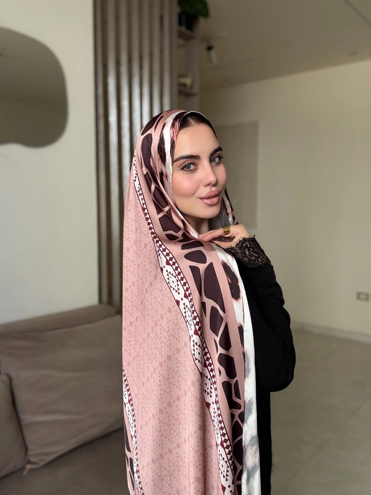 Blush Geometry (Satin)